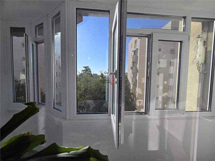 Apartament cu 2 camere decomandat în Parcul Circului