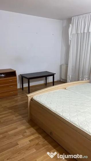 Apartament cu 2 camere nedecomandat în Dorobanți