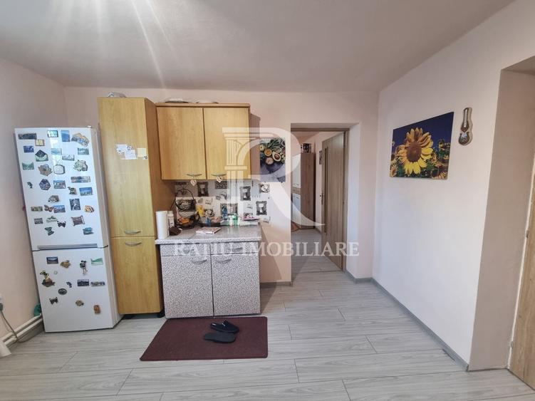 Casă individuală cu 2 camere cu Canalizare în Gurasada