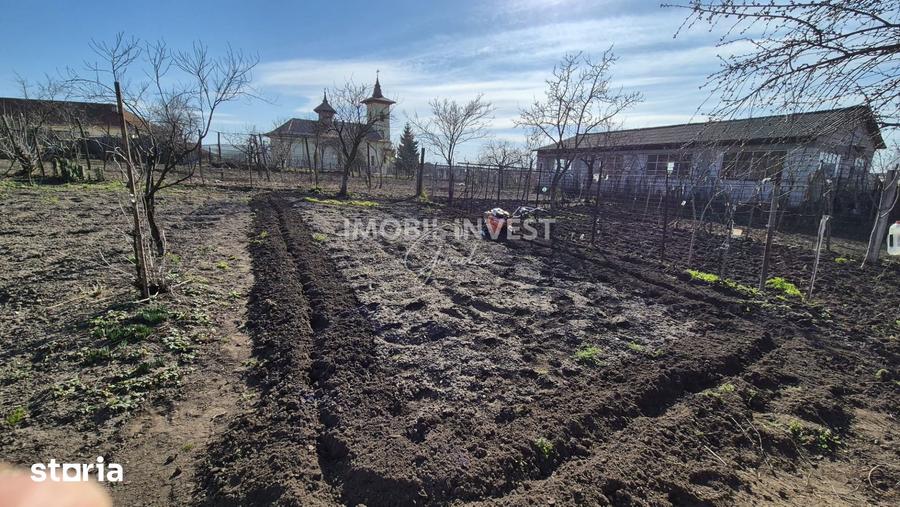 Casă cu 4 camere cu Teren 1244 Mp în Săliștea