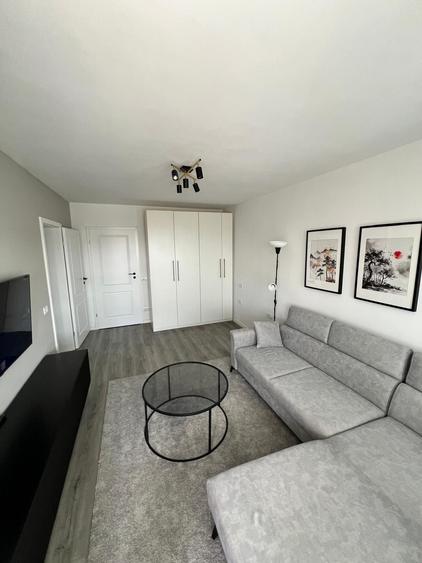 Apartament cu 2 camere decomandat în Torontalului
