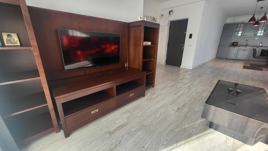 Apartament cu 2 camere decomandat în Palazu Mare