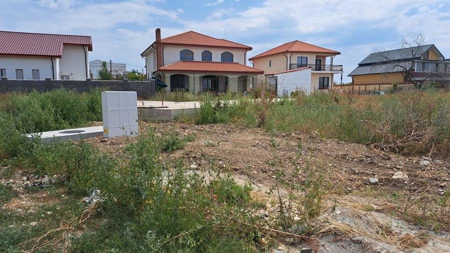 Teren Construcții intravilan de 620 mp, în Sud