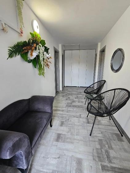 Casă cu 5 camere cu Canalizare în Central