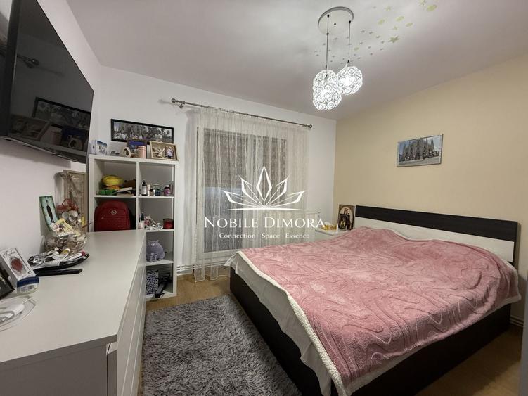 Apartament cu 3 camere decomandat, mobilat în Bucovina