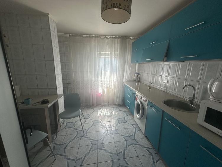 Apartament cu 2 camere semidecomandat în Prundu