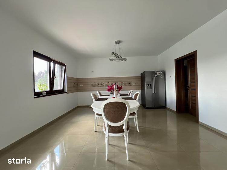 Casa individuala, 4 camere, 286 mp utili, 612 mp teren, piscina - Mos - 11