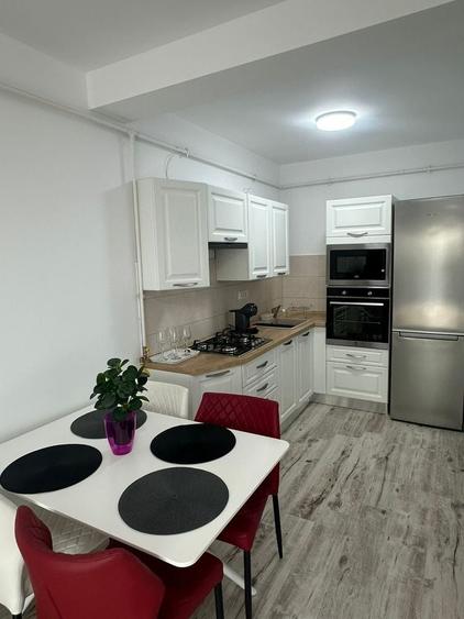 Apartament cu 2 camere decomandat în Nord