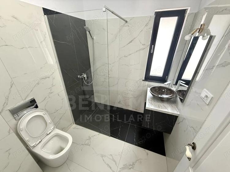 Casă cu Teren 250 Mp în Brestei