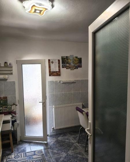 Apartament cu 2 camere decomandat, mobilat în Anda
