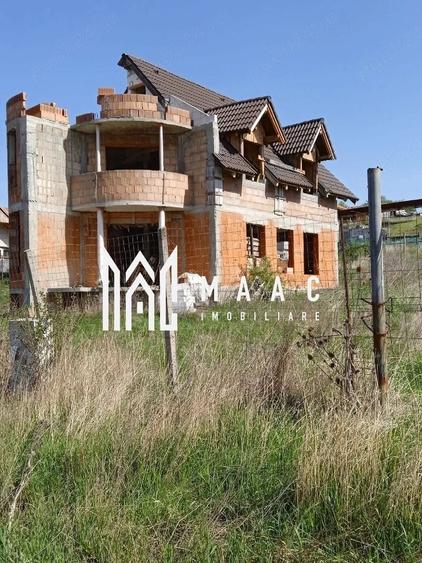 Casă individuală cu 4 camere cu Canalizare în Șura Mare