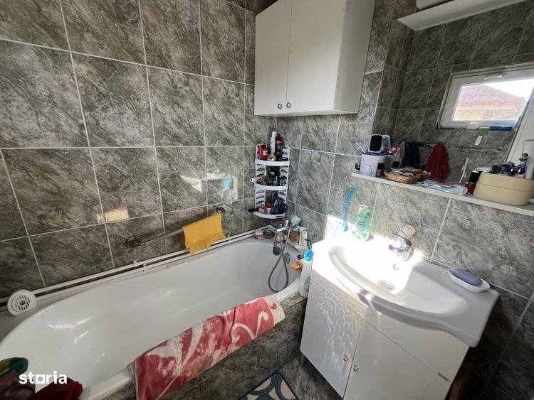 Exclusivitate! Vila P+M inalta, 3 camere, Valu lui Traian - 2