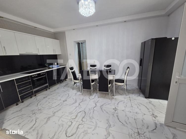 Casă cu 4 camere în Central