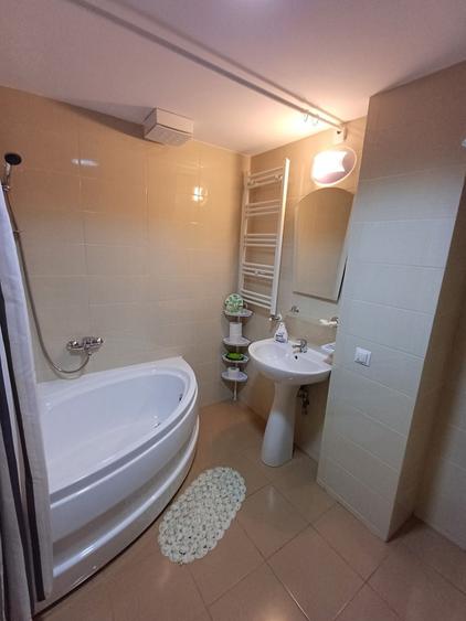 Inchiriez apartament in vila, Sinaia centru - 4