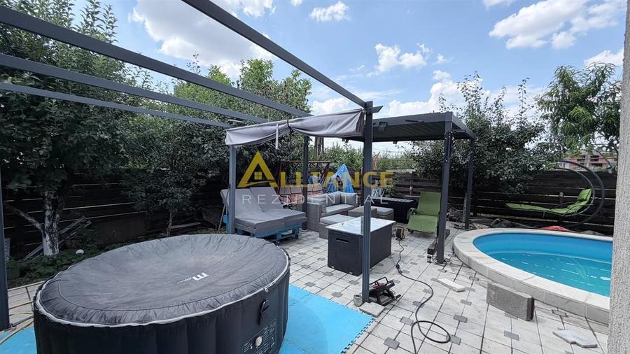 Casă individuală cu 4 camere cu Piscina în Berceni