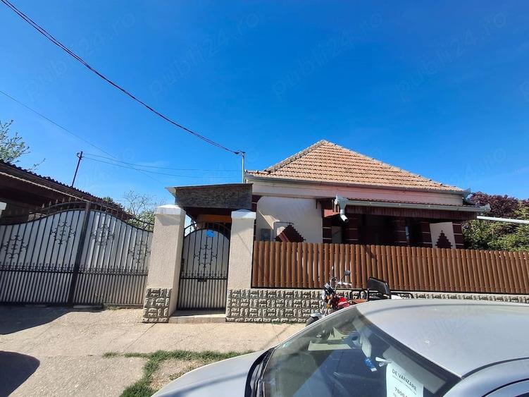 Casă cu 3 camere cu Teren 1461 Mp în Tărian