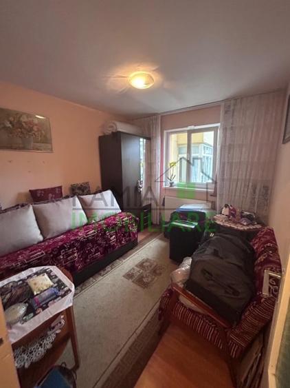 Apartament cu 2 camere semidecomandat în Noua