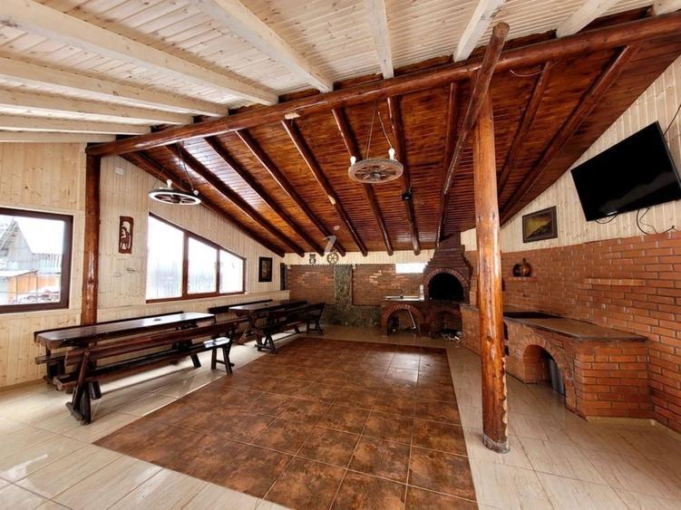 Casă cu 4 camere în Rucăr
