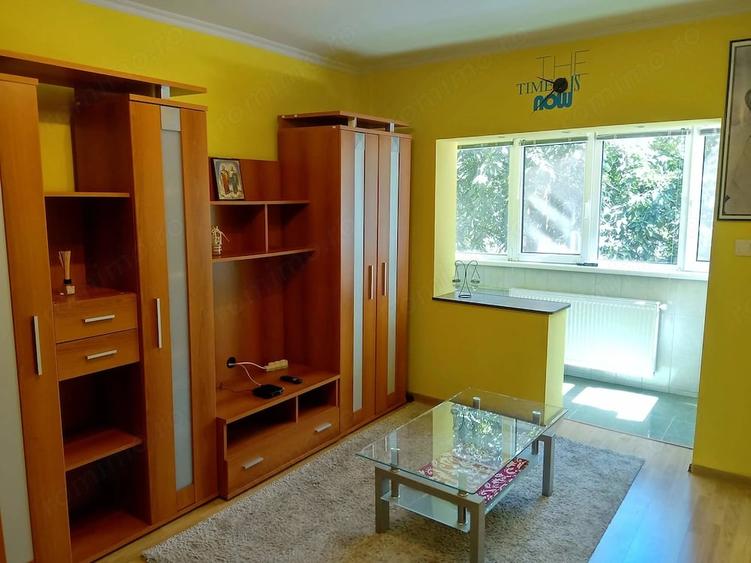 Apartament cu 2 camere decomandat în Dâmbovița