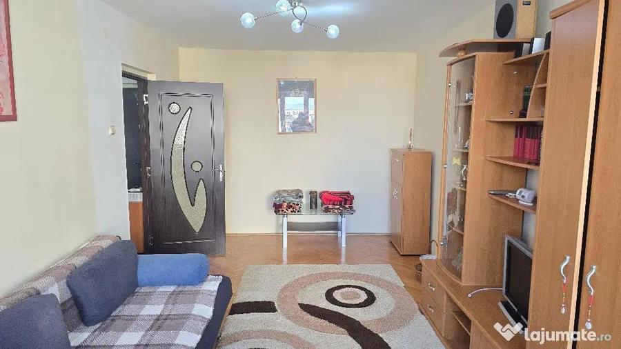 Apartament cu 2 camere decomandat în Bălcescu