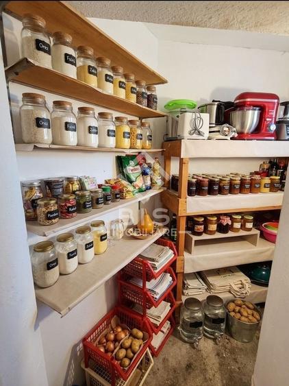 Apartament cu 4 camere decomandat în Ultracentral