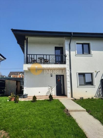 Duplex cu 4 camere cu Canalizare în Miroslava