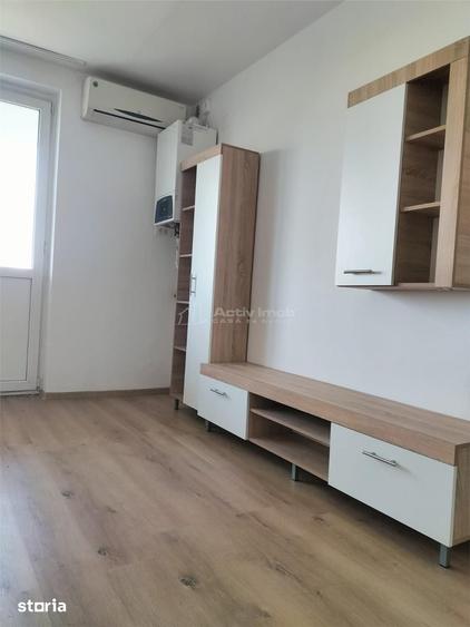 Garsonieră decomandată în Podgoria
