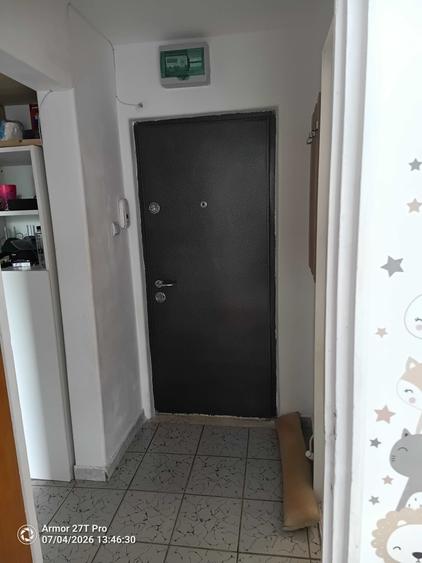 Apartament cu 2 camere decomandat în Berceni