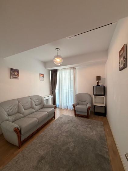 Apartament cu 3 camere, mobilat în Herăstrău