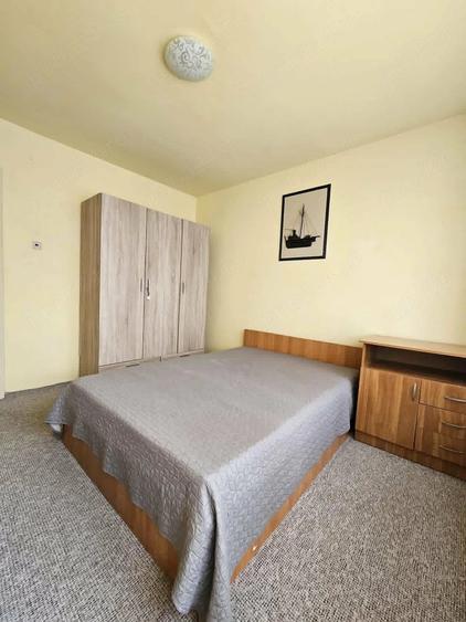Apartament cu 2 camere semidecomandat în Grivița