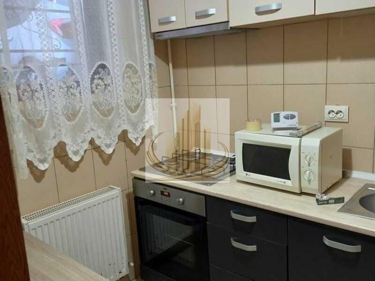 Apartament cu 2 camere decomandat, mobilat în Ozana