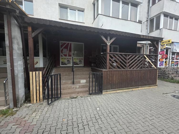 Spațiu comercial, în Central