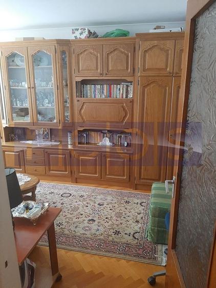 Apartament cu 3 camere decomandat, mobilat în Nicolae Grigorescu