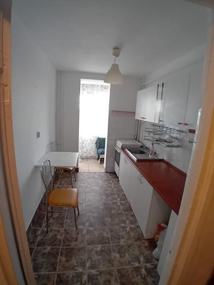 Apartament cu 2 camere semidecomandat în Șagului