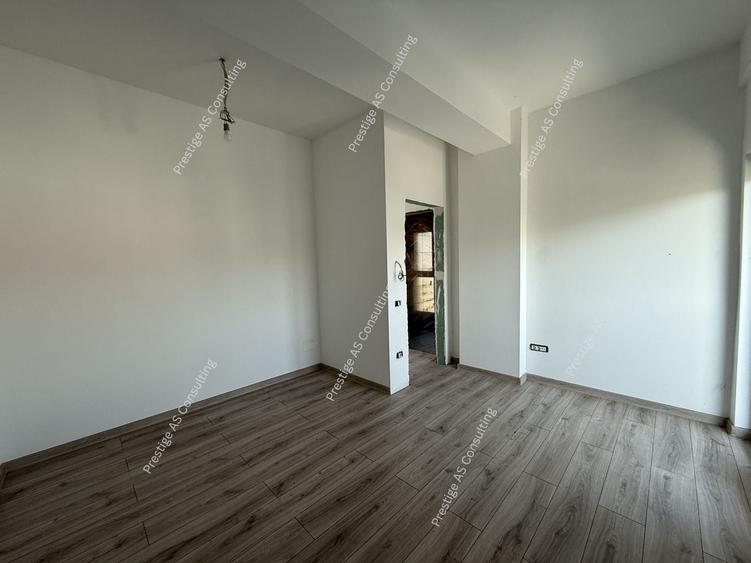 Apartament cu 3 camere în Soarelui