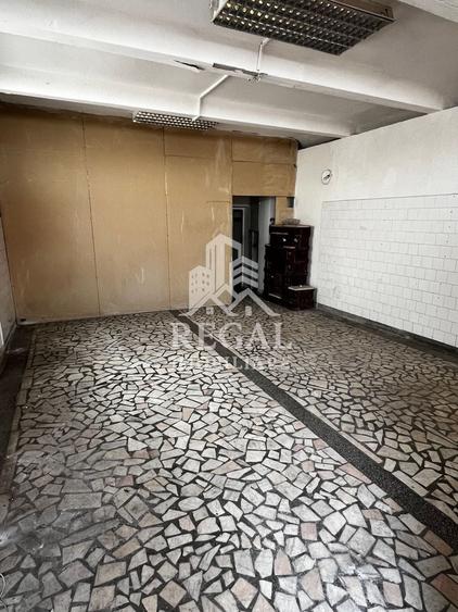 Spațiu comercial, de 40 mp, în Central