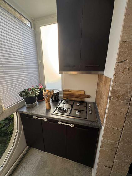 Apartament cu 3 camere decomandat în Podgoria