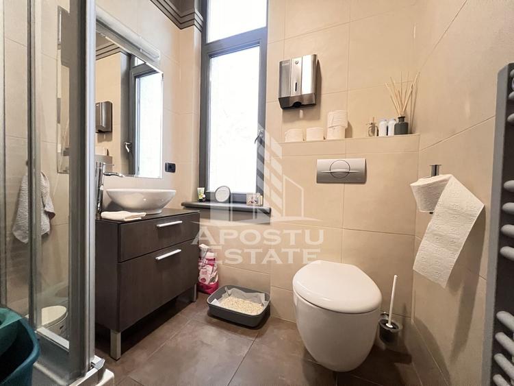Apartament cu 5 camere decomandat în Central
