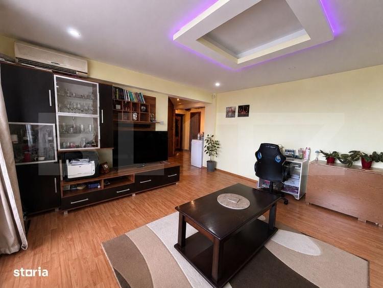 Apartament cu 3 camere în Remetea