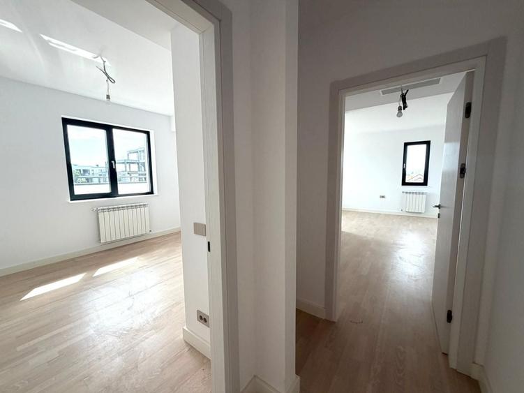 Apartament cu 4 camere decomandat în Iancu Nicolae