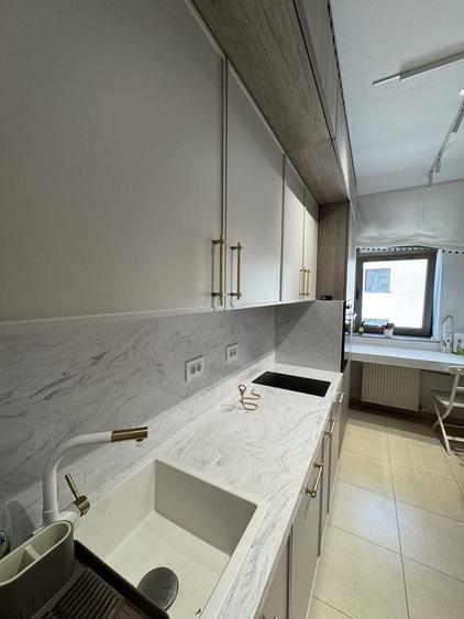 Apartament cu 3 camere decomandat, mobilat în Politehnica