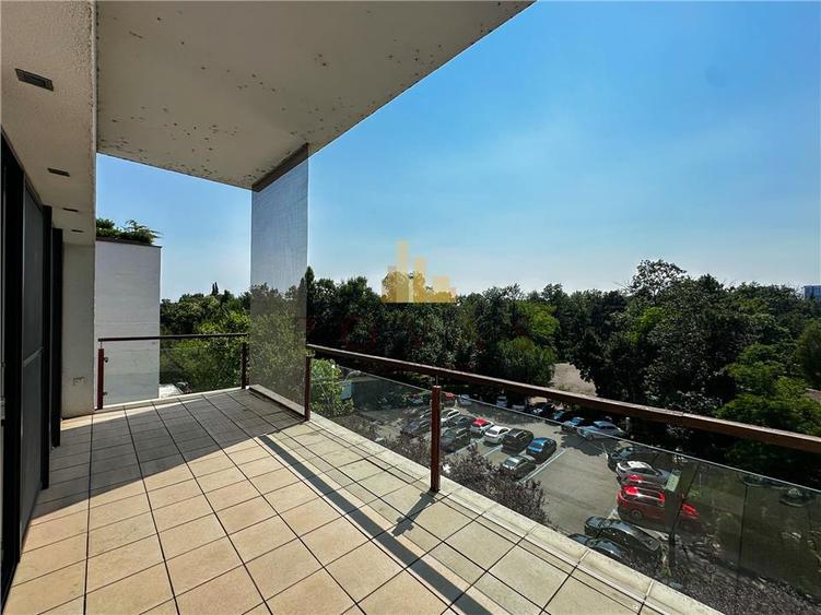 Apartament cu 3 camere decomandat, mobilat în Herăstrău