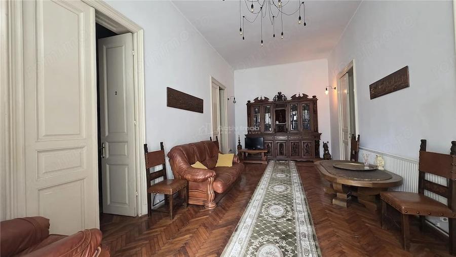 Casă cu 4 camere cu Teren 400 Mp în Ultracentral