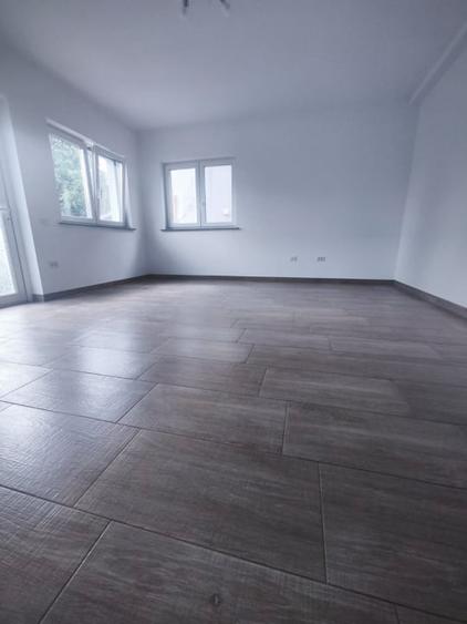 Casa noua individuala 5 camere, 500mp teren, Radauti - 5