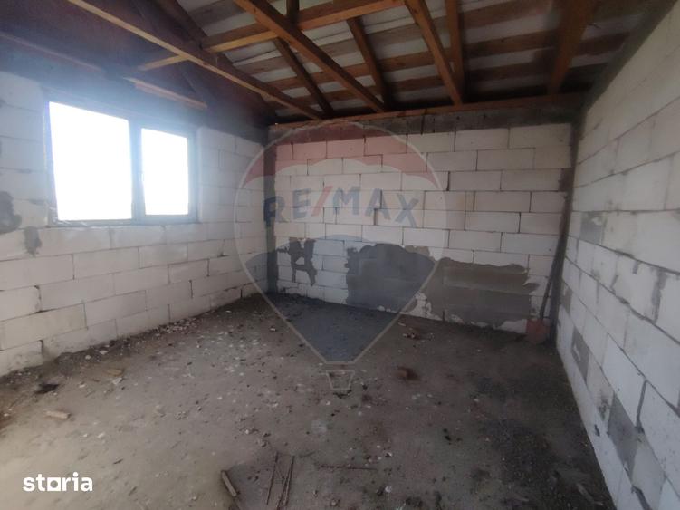 Casă cu 3 camere cu Teren 400 Mp în Nord