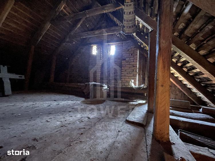 Casă cu 4 camere cu Teren 1464 Mp în Porumbacu de Jos