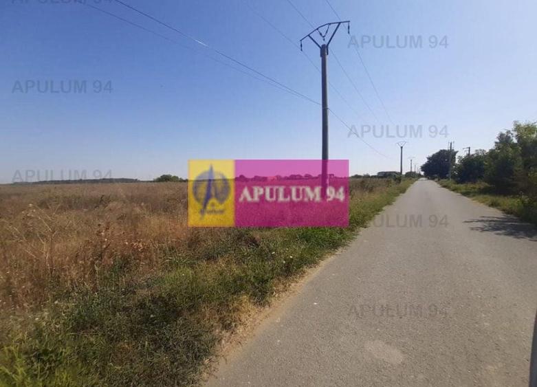 Teren Construcții intravilan de 1300 mp, în 1 Decembrie