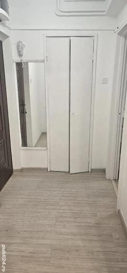Apartament cu 2 camere semidecomandat în Berceni