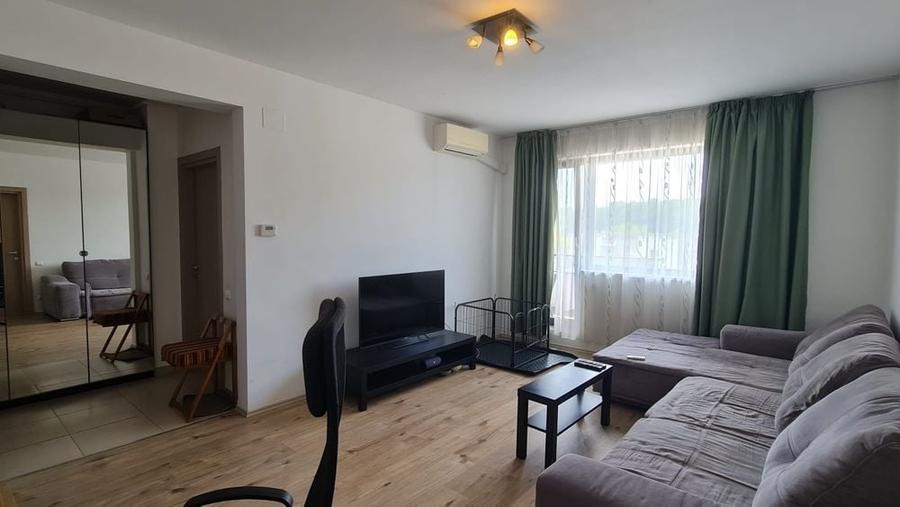 Apartament cu 2 camere decomandat în Băneasa