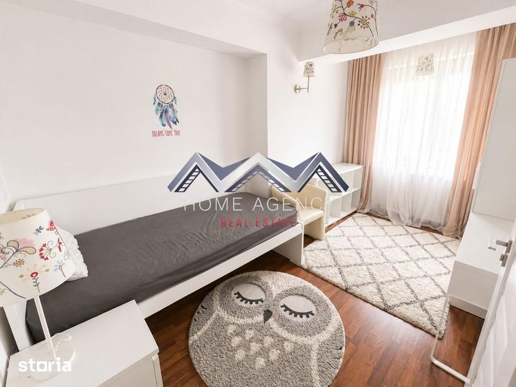Apartament cu 3 camere, mobilat în Central